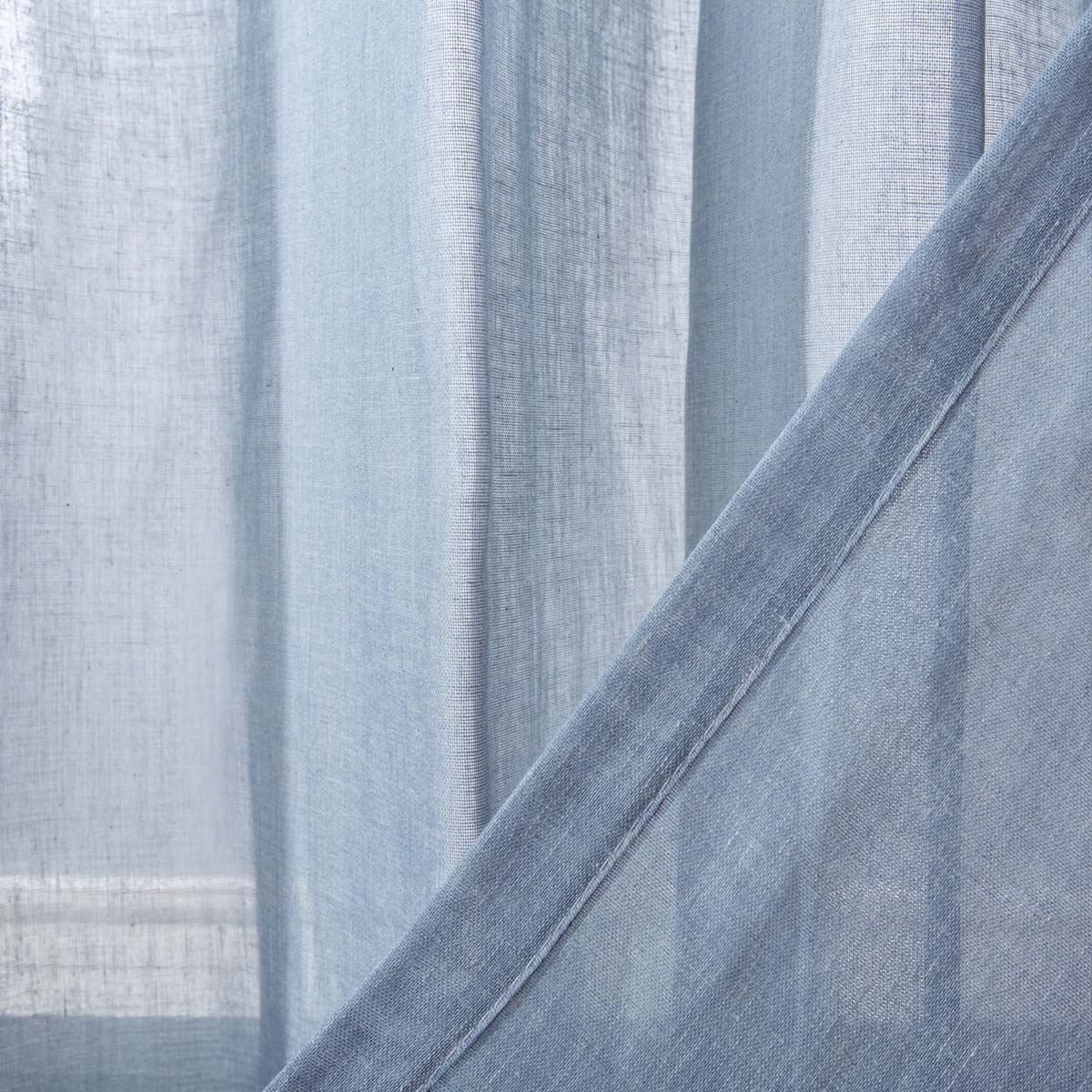 Makena Window Panel | Safavieh - WDT1040